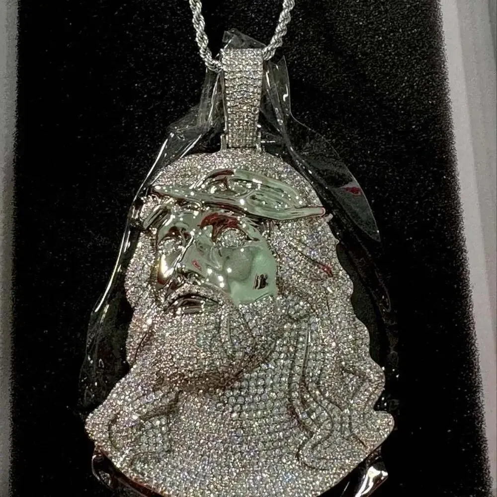 Jesus Pendant W 24 Silver 77 A 6